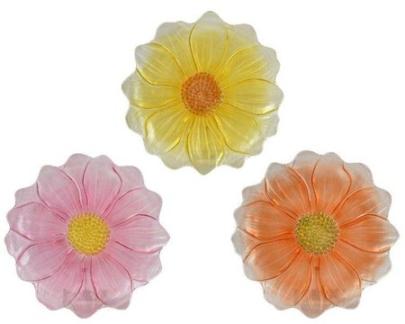 Assorted Glass Daisy Dinner Plates - image 1