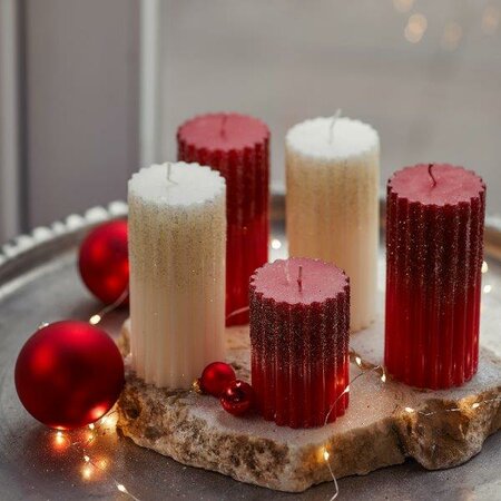 Christmas red  wax candle ribbed glitter - image 3