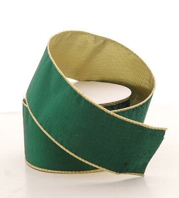 Dark green velvet ribbon