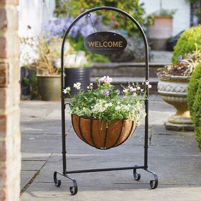 Deluxe Welcome Planter -Image Courtesy of Smart Garden Products