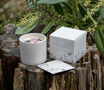 Elderberry And Spotted Nettle Candle -Image courtesy of Irish Botanics