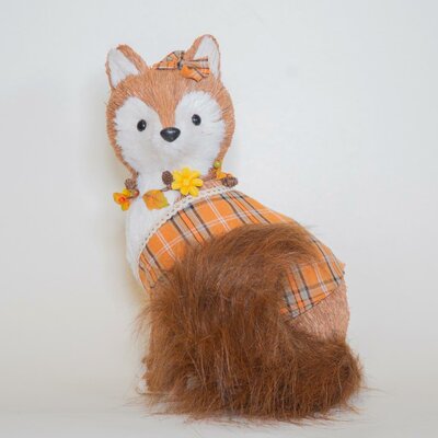 Fox tartan sitting bushy tail