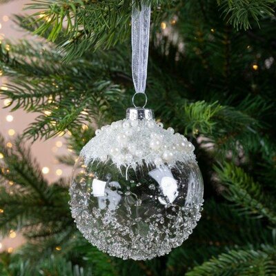 Icy pearls Bauble - image 3