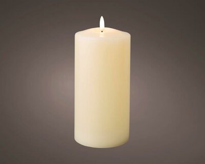 LED wick church candle - Image courtesy of Kaemingk