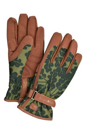 Love The Glove Oak Leaf – Moss -Image courtesy of Burgon & Ball