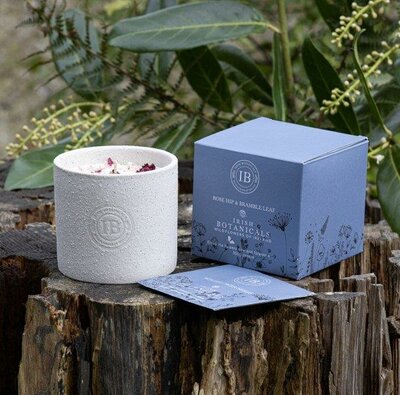 Rosehip And Brambleaf Ceramic Candle -Image courtesy of Irish Botanics