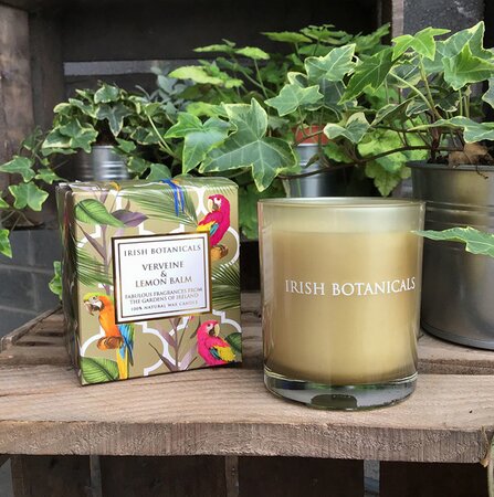 Irish Botanicals Verveine & Lemon Verbena Candle (235g)